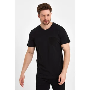 Uomo Park 2000 Ultra Fashıon Flamlı Cepli , Cep Kuru Kafa Detaylı T-Shirt