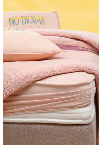 Coverme Drama Çift Kişilik Battaniye Nevresim Takımı - Pudra indirimleri