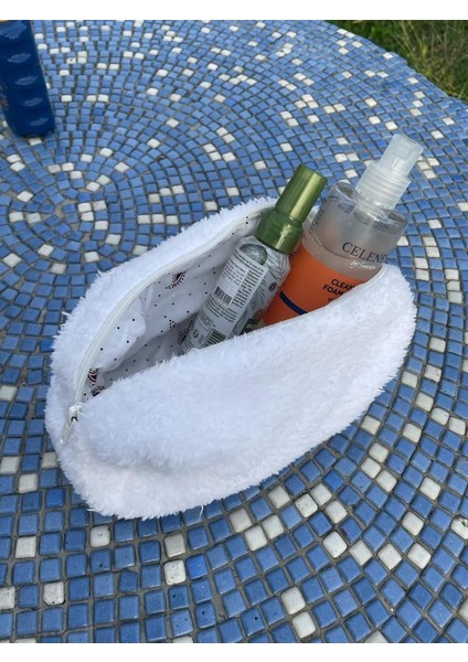 Peluş Makyaj Çantası