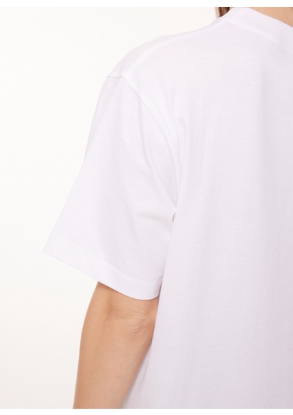 Bisiklet Yaka Baskılı Beyaz Kadın T-Shirt J0708