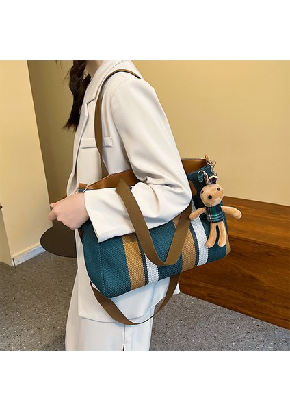 Şık ve Çok Yönlü, Büyük Kapasiteli, Basit Çapraz Askılı Çanta (Yurt Dışından) modelleri