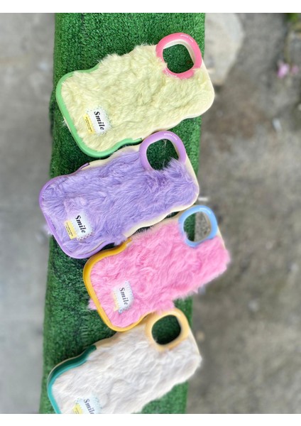 Apple iPhone 11 Kılıf Yumuşak Tüylü Pelüş Puf Standlı Renkli Silikon Case Smile Moda Kapak Dalgalı Tasarım