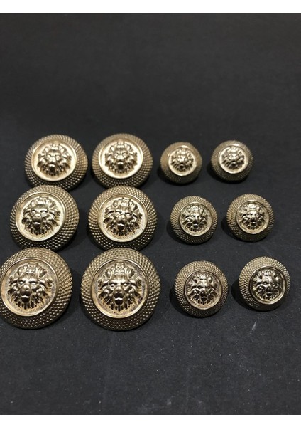 12 Adet Karışık Boy Aslan Desenli Gold Renk Trençkot,Kaban Ve Blazer Ceket Düğmesi Takımı