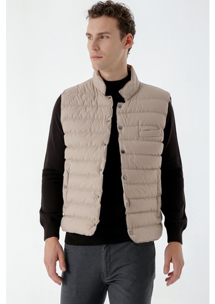 Erkek Bej Polyester Çıtçıtlı Kapitone Yelek
