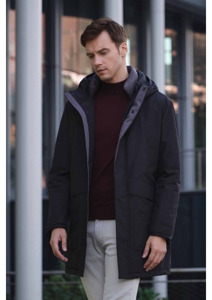 Erkek Siyah Flora Çıtçıtlı Kapüşonlu Dynamic Fit Rahat Kesim Mont fırsatları