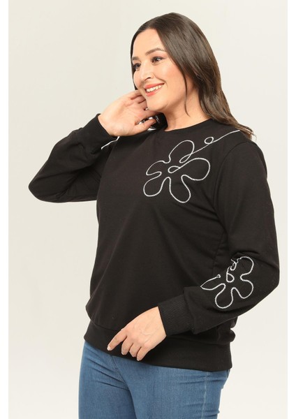 Kadın Büyük Beden Nakış Detaylı Basic Siyah Sweatshirt