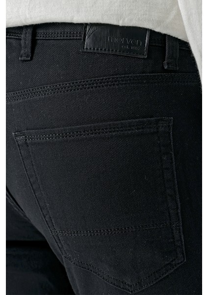 Erkek Siyah Mevsimlik Pamuk 5 Cep Slim Fit Jean Pantolon