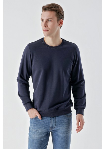 Erkek Lacivert Basic Bisiklet Yaka Sweat-Shirt