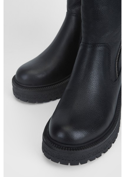 Kadın Siyah Floter Hakiki Deri Casual Bot 775 32201 Bn Bot SK23/24 modelleri