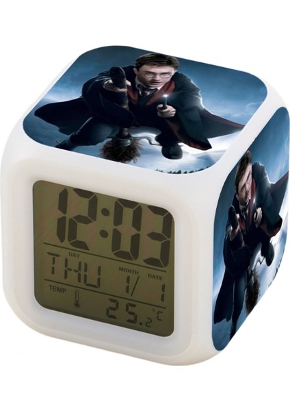 7 Renkli LED Kare Dijital Alarmlı Saat - Beyaz (Yurt Dışından)