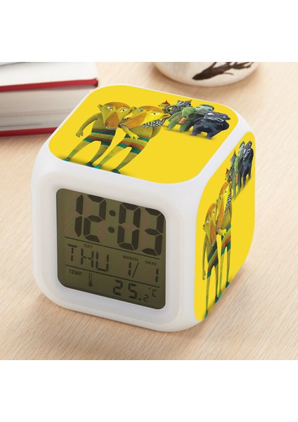 7 Renkli LED Kare Dijital Alarmlı Saat - Beyaz (Yurt Dışından)