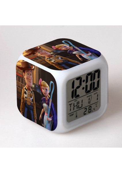 7 Renkli LED Kare Dijital Alarmlı Saat - Beyaz (Yurt Dışından)