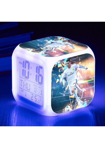 7 Renkli LED Kare Dijital Alarmlı Saat - Beyaz (Yurt Dışından)