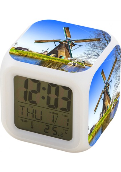 7 Renkli LED Kare Dijital Alarmlı Saat - Beyaz (Yurt Dışından)