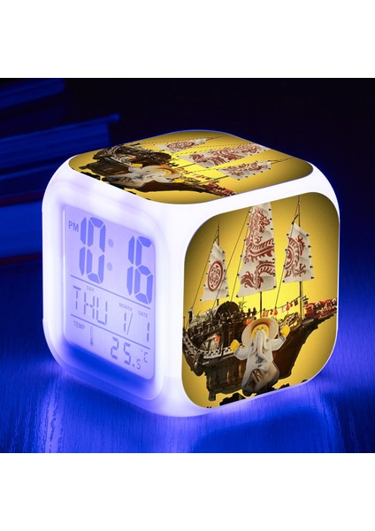 7 Renkli LED Kare Dijital Alarmlı Saat - Beyaz (Yurt Dışından)