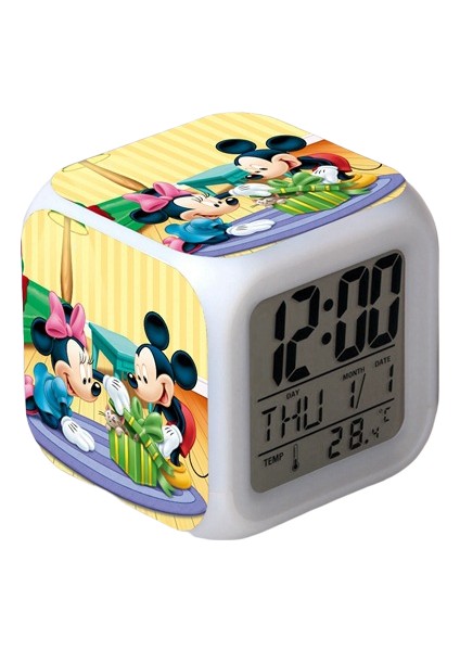 7 Renkli LED Kare Dijital Alarmlı Saat - Beyaz (Yurt Dışından)