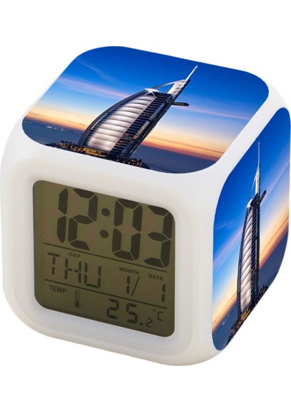 7 Renkli LED Kare Dijital Alarmlı Saat - Beyaz (Yurt Dışından)