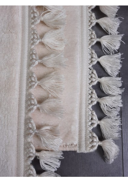 Elite Krem Ponpon Saçaklı Peluş 2'li Banyo Paspası Halısı Kaymaz Taban Klozet Takımı Püsküllü fiyatları