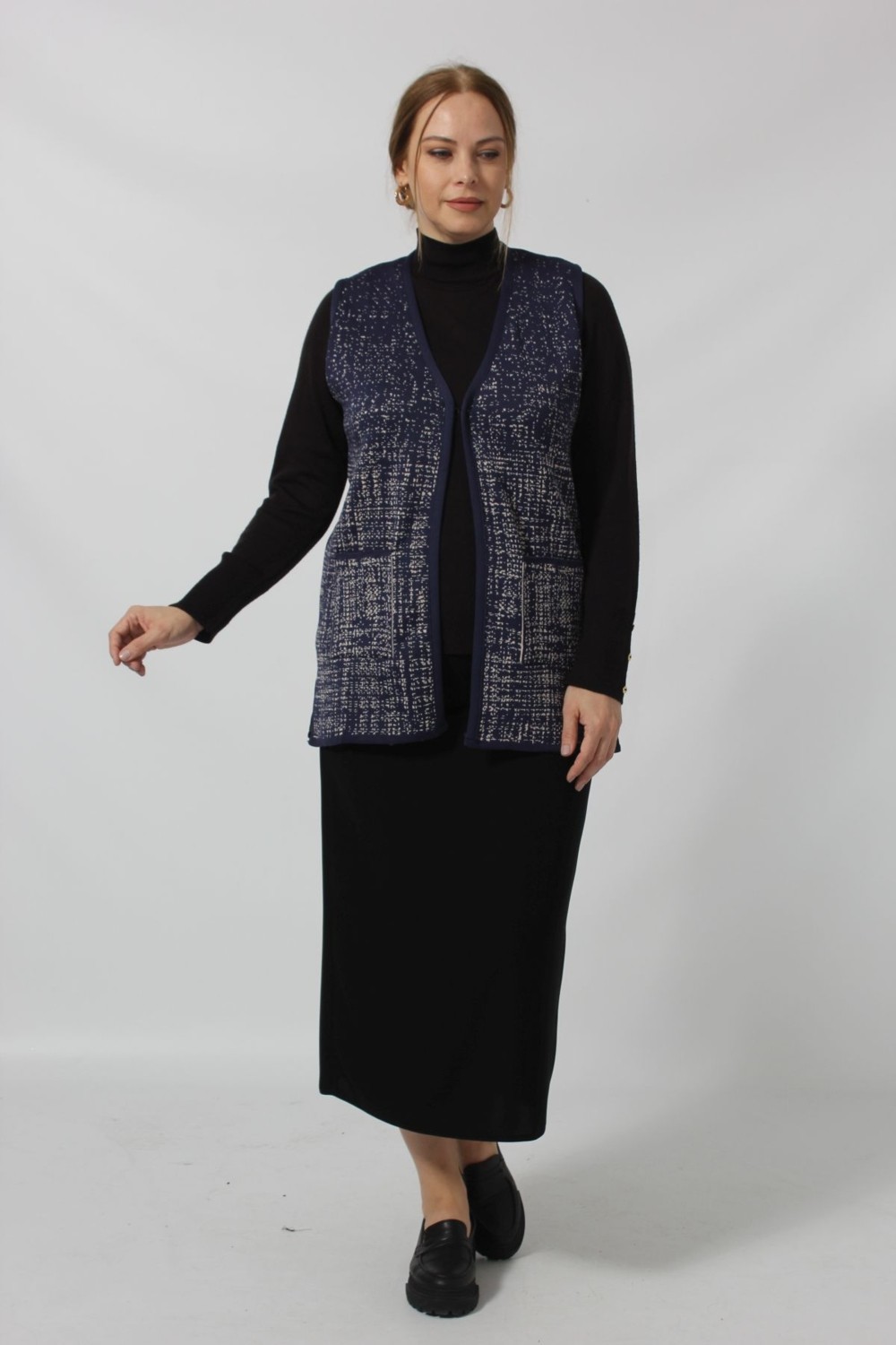 Moda Berray Y366 Mavi-Beyaz Mozaik Desenli Cepli Anne Yelek