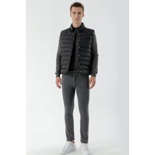 Akçaylar Slimfit Dik Yaka Çıt Çıt Kapamalı Astarlı Elyaf Dolgulu Şişme Yelek