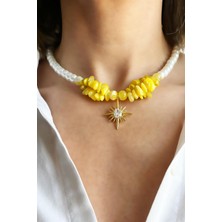 Sose Moda Akik Doğal Taşlı ve Sarı Kırık Taşlı Kutup Yıldızı Detaylı Inci Kolye