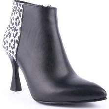 Emel Ayakkabı Modern Klasik Sade Topuklu Stiletto Deri Bot Siyah Leopar 4412