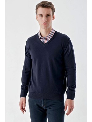 Akçaylar Slimfit V Yaka Düz Basic Model Pamuklu Erkek Uzun Kol Triko Kazak