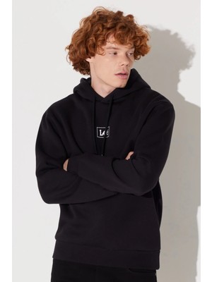 Lee Kapüşonlu Regular Fit Siyah Erkek Sweatshirt L212302001