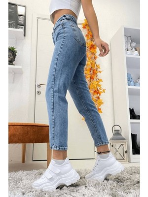 ByCukurovaFrango Miray Orta Mavi Kar Likralı Mom Süper Yüksek Bel Mom Jeans