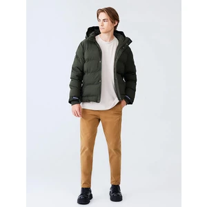 Erkek Kapüşonlu Fermuarlı Yeşil Mont
