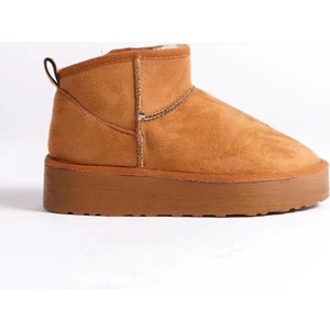 Capone Outfitters Kalın Tabanlı Yuvarlak Burunlu Kürklü Kısa Kadın Bot