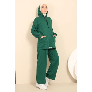 Zümrüt Yeşili Önü Etiketli İki İplik Tesettür Takım