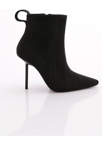 8017 Kadin Arkasi Lastikli Topuklu Bot