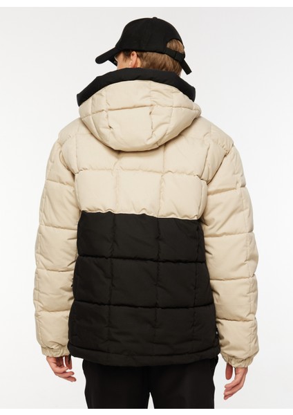 Bej Erkek Kapüşonlu Mont TB0A6JUDDZ71_PULLOVER Puffer Jacket