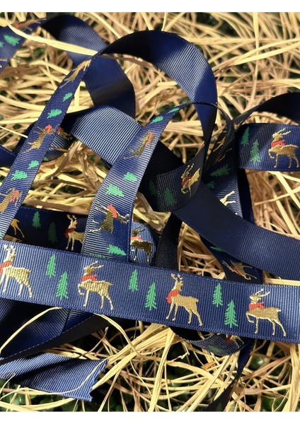 Yılbaşı Kurdele Süsleme Malzemesi ( 1.sınıf Varaklı 2.85 M 2.5 cm En ) fırsatları