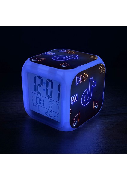 7 Renkli LED Kare Dijital Alarmlı Saat - Beyaz (Yurt Dışından)