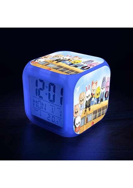 7 Renkli LED Kare Dijital Alarmlı Saat - Beyaz (Yurt Dışından)