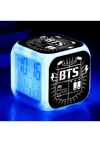 7 Renkli LED Kare Dijital Alarmlı Saat - Beyaz (Yurt Dışından)