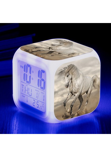 7 Renkli LED Kare Dijital Alarmlı Saat - Beyaz (Yurt Dışından)