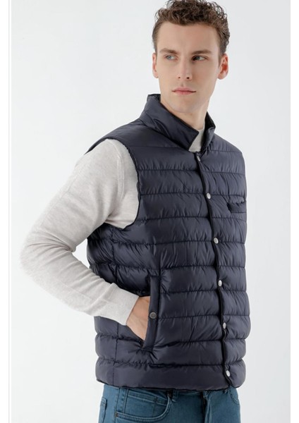 Slimfit Dik Yaka Çıt Çıt Kapamalı Astarlı Elyaf Dolgulu Şişme Yelek fırsatları