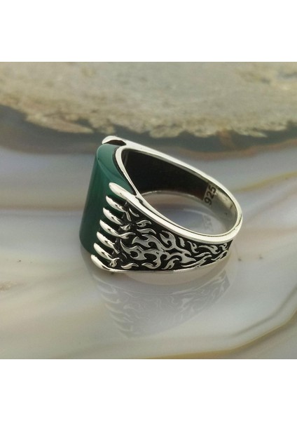 Yeşil Akik Taşlı Alev Desenli Erkek Yüzük modelleri