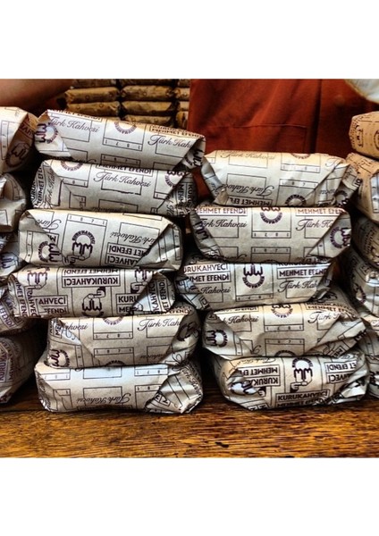 Mehmet Efendi Taze Yeni Çekilmiş Kurukahveci Mehmet Efendi Türk Kahvesi 1000GR(GÜNLÜK Eminönü Taze Yeni Çekilmiş) fiyatları