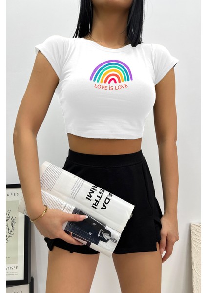 Love Is Love Cinsiyetsiz Tasarım Crop Tişört