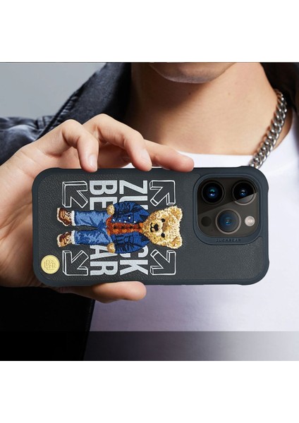 Iphone 15 Pro Uyumlu Kılıf Sevimli Ayıcık Zuckbear San Francisco Ipli Nakışlı 3D Boyutlu Polo Kumaş Yeni Moda modelleri