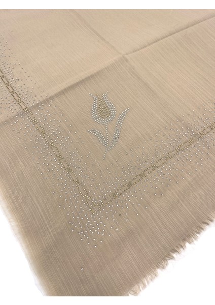 Taş Işlemeli Flamlı Yazma Gül Desenli Eşarp 100X100CM