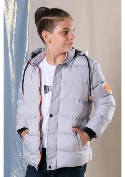 Designed Kapüşonlu Içi Polar Astarlı Erkek Çocuk Şişme Mont fiyatları