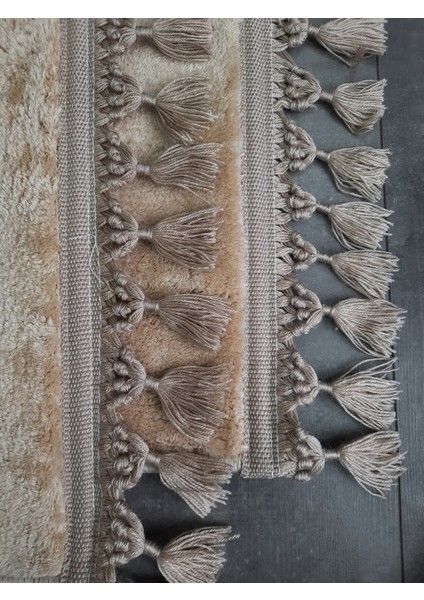 Elite Vizon Ponpon Saçaklı Peluş 2'li Banyo Paspası Halısı Kaymaz Taban Klozet Takımı Püsküllü fiyatları