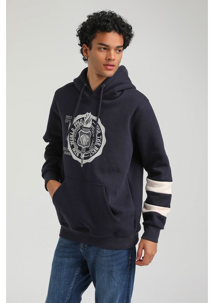 Kapüşonlu Lacivert Slim Fit Hoodie 23FWM64054 indirimleri