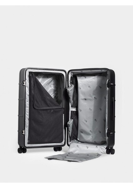 All Weather 4-Wheeler Luggage 30'' fiyatları