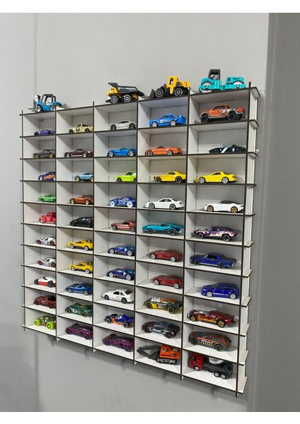 Ahşap Araba Rafı 50'li Beyaz Renk (Hotwheels ve Matcbox Arabaları Için Uygundur)